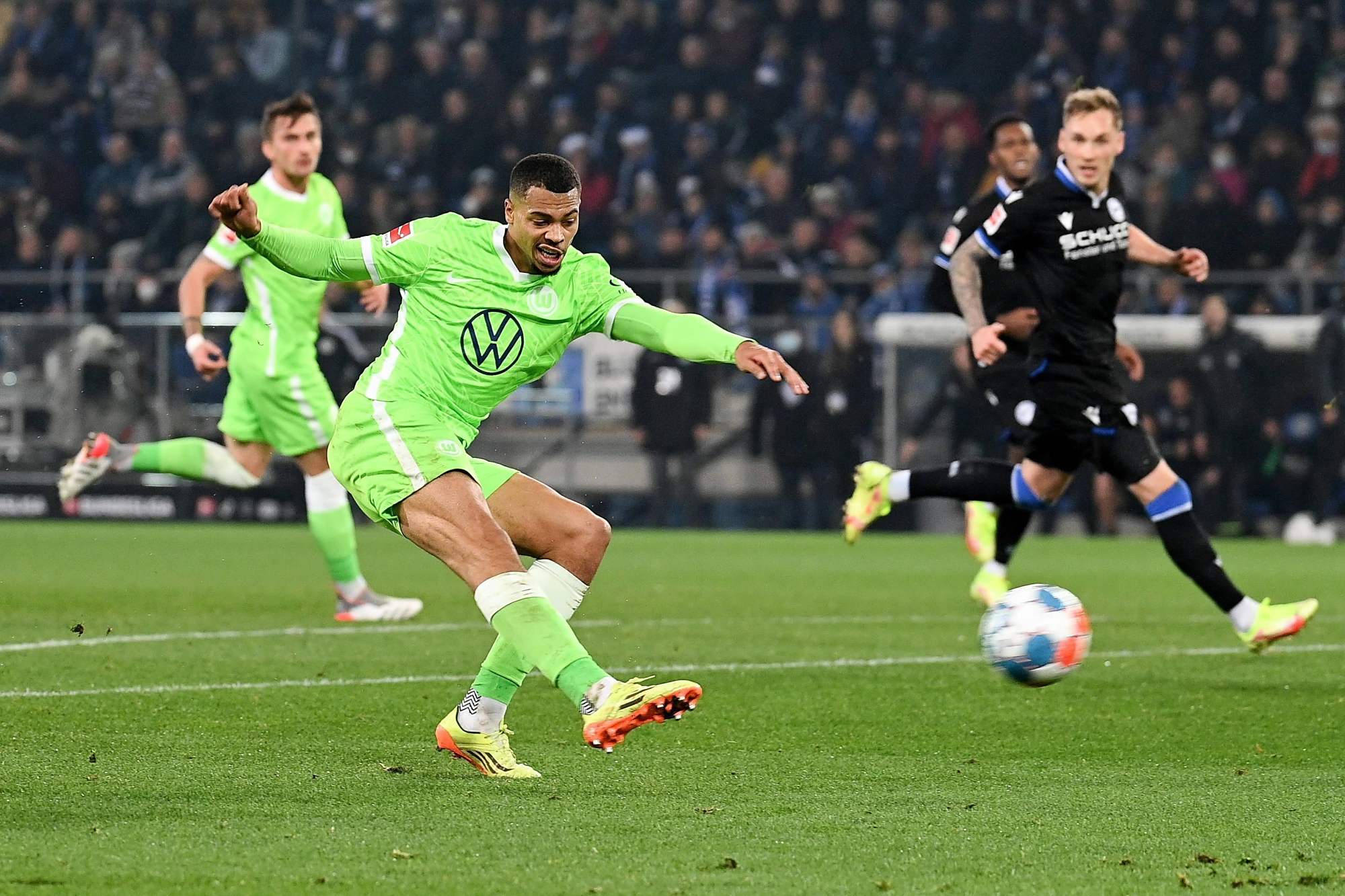 很多青少年 很多青少年