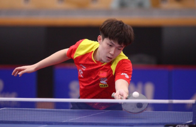 间的大个子 间的大个子